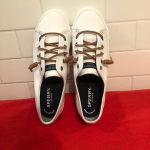 Sperry memory foam slip on platforms